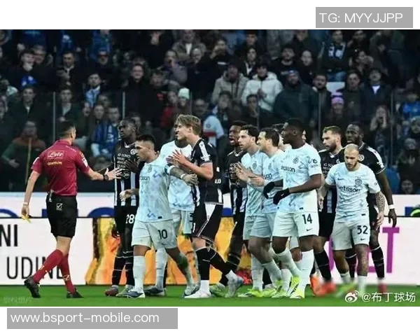 巴黎圣日耳曼小胜国米点球大战精彩瞬间引发全场热烈反响