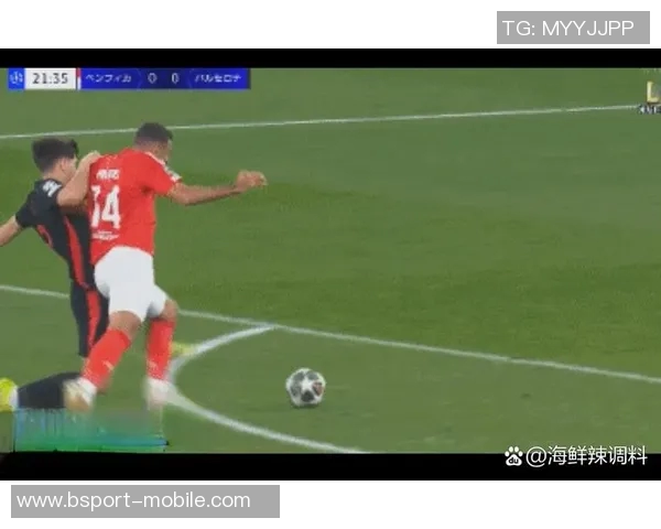 欧冠激战本菲卡与里昂战成平局神扑瞬间点燃全场气氛